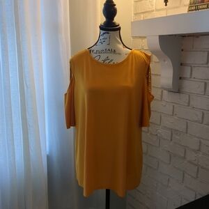 **3/$10** BYdesign Top Size XL